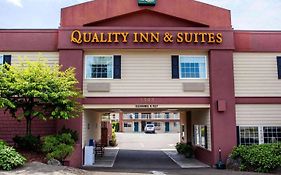 Quality Inn & Suites Bremerton Near Naval Shipyard