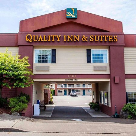 Quality Inn & Suites Bremerton Near Naval Shipyard Exterior photo